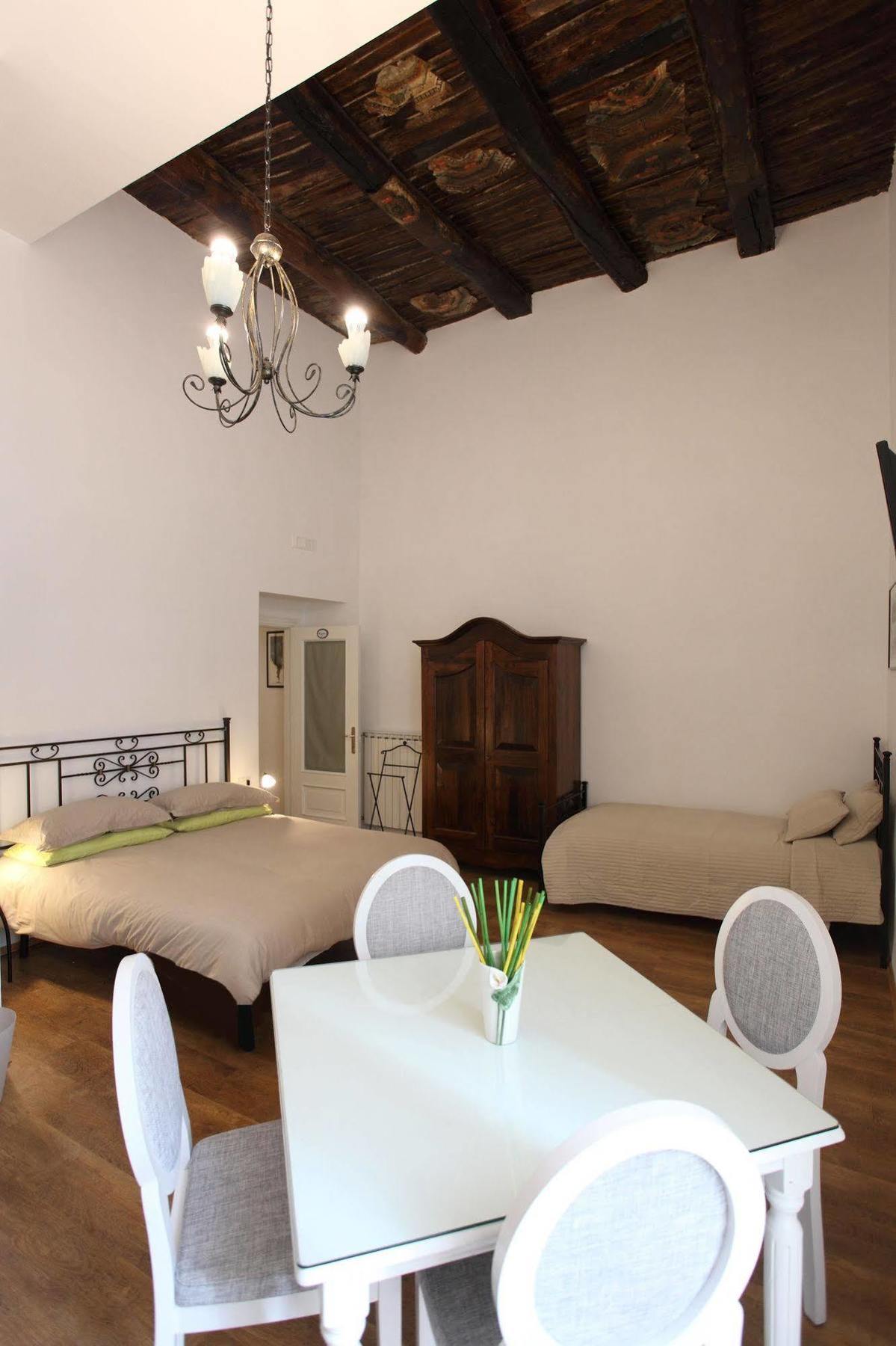 Pietrasanta Bed & Breakfast